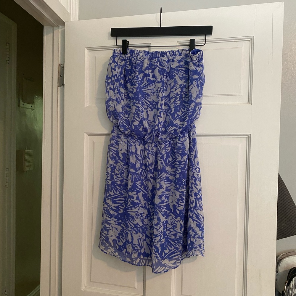 Strapless lined beach dress